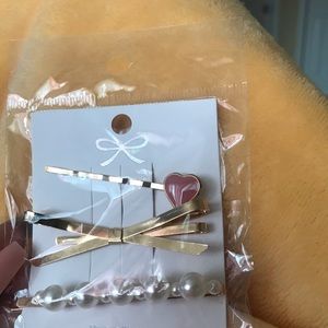 Hi💓 beauties I have this hair accesorios